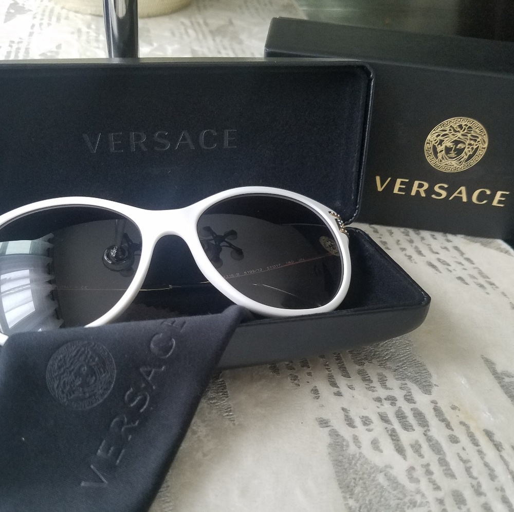 Authentic white and gold Corner cat eye sunglasses